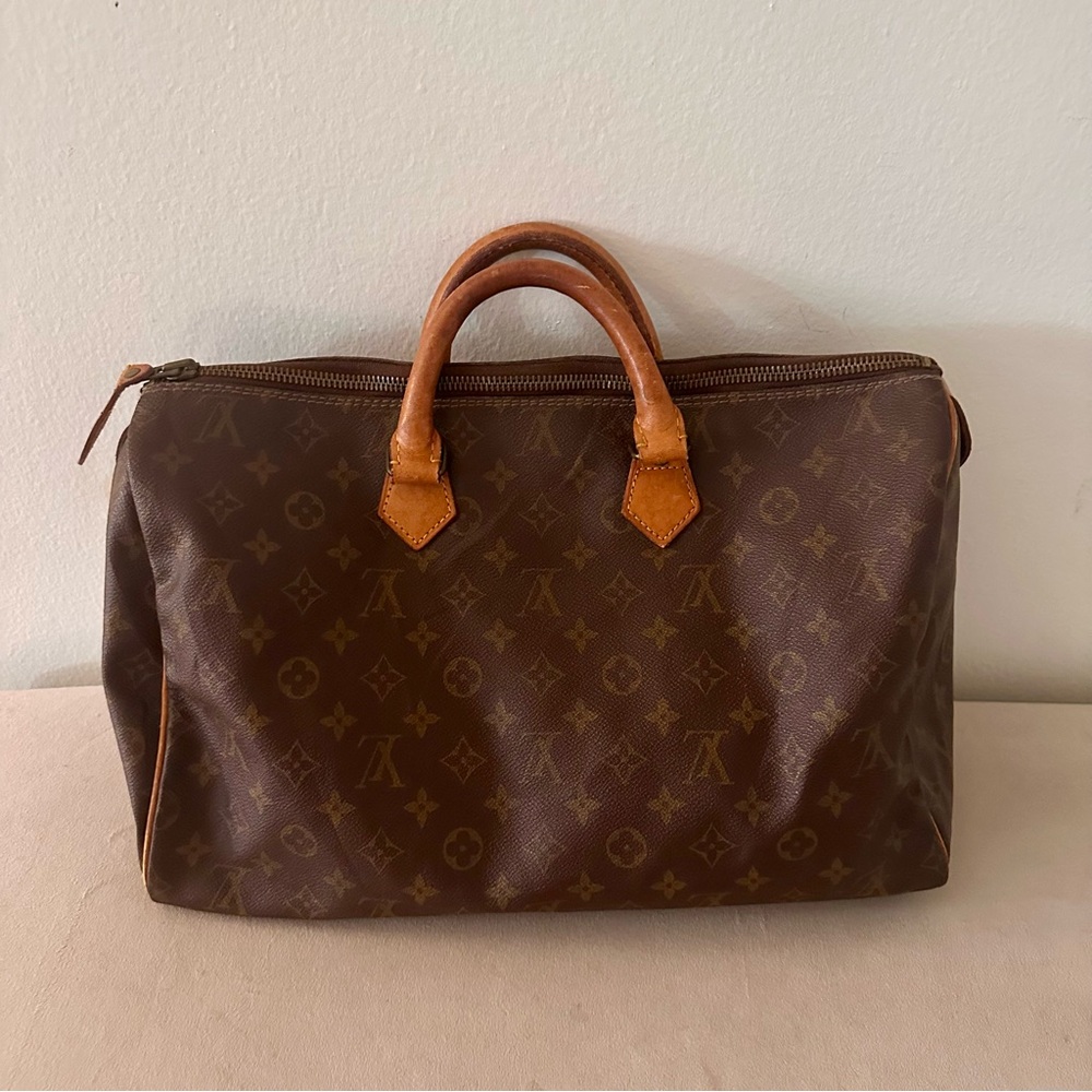 Vintage Louis Vuitton Speedy 35 Monogram Handbag